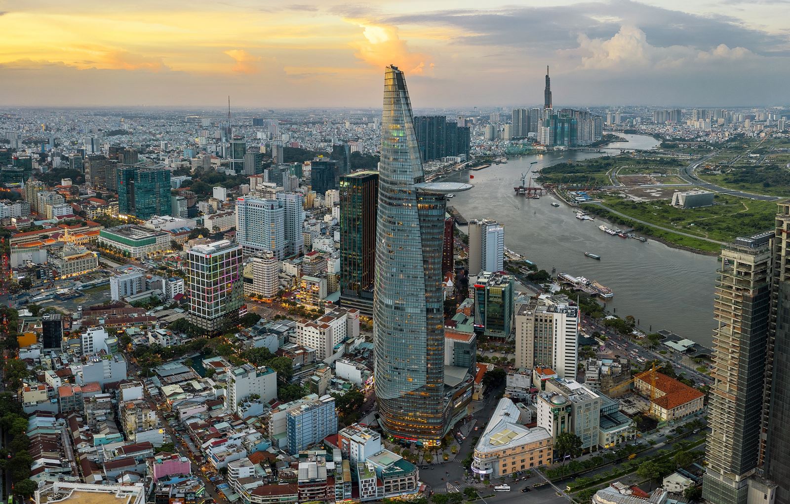 Thiết kế website theo yêu cầu tại Hồ Chí Minh | Uy tín | Giá rẻ | Quận 1 | Quận 2 | Quận 3 | Quận 4 | Quận 5 | Quận 7 | Quận 9 | Quận 12 | Quận Bình Tân | Quận Tân Bình | Thủ Đức | Cần giờ